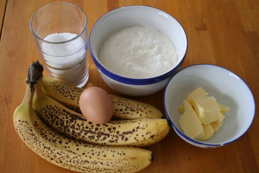 Banana Chocolate Cake ingredients