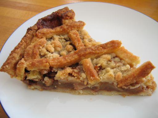 apple-banana chocolate crumble pie