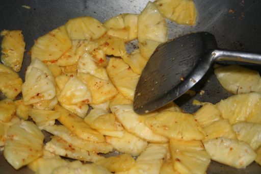 Stir-fried Pineapple Prawns