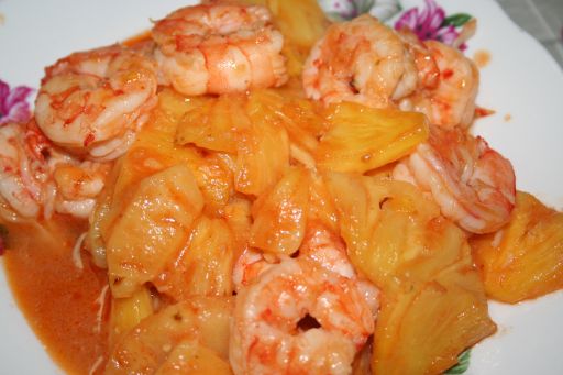 Stir-fried Pineapple Prawns