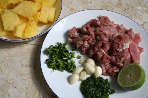 Coriander Pork with Pineapples