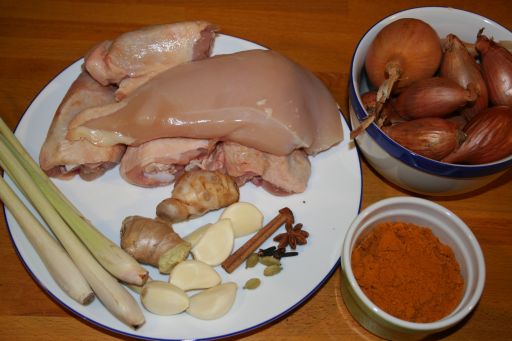 ingredients - chicken curry