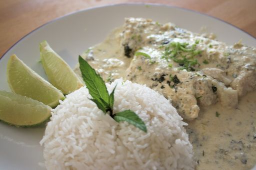 Cod with creamy mint sauce