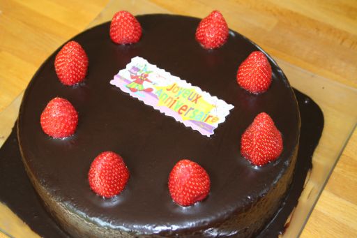 Double layered Chocolate cake