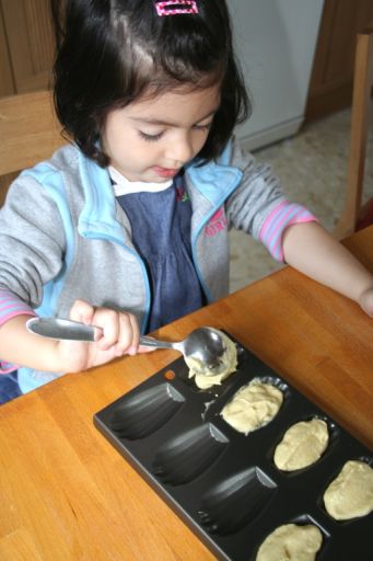 Madeleines (Lemon Flavoured)