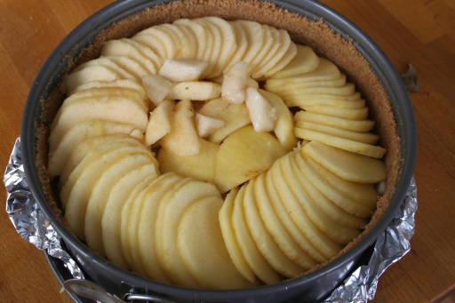 Caramelized Walnut Apple Pie