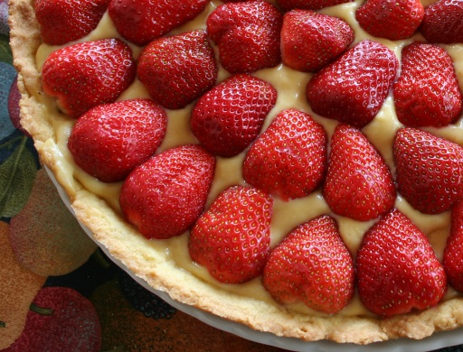 Strawberry Tart (with crème patissière)