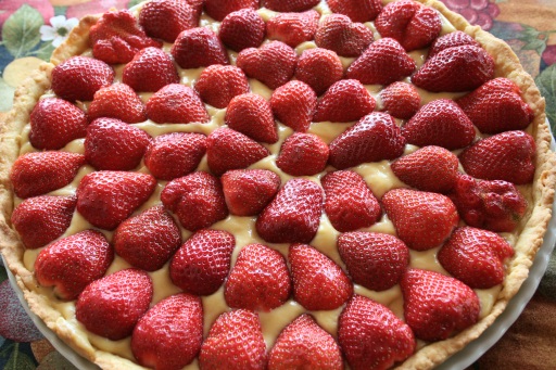 Strawberry Tart (with crème patissière)