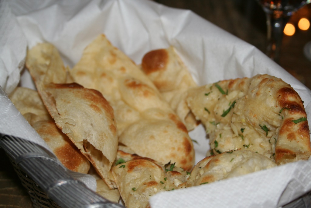 Naans at the Shahi Maharani